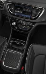 Chrysler Pacifica Limited S Appearance Package AWD 2020 года